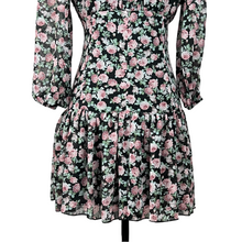 Load image into Gallery viewer, Mable Floral V-neck Puff Sleeve Ruffle Dress Size Small
