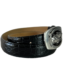 Load image into Gallery viewer, Ben Amun Silver Plate Equestrian Buckle Croc Embossed Leather Belt Size Medium