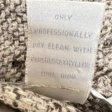 Load image into Gallery viewer, Vtg The Limited Wool Blend Tweed Mini Skirt Size 2