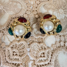 Load image into Gallery viewer, 80s 90s CINER Faux Pearl Multi Cabochon Statement Clip On Earrings Gold Tone
