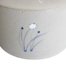 Load image into Gallery viewer, Vintage Stoneware Cheese Dome with Hand-painted Blue Flowers
