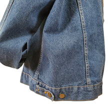 Load image into Gallery viewer, VTG Wrangler Trucker Jacket  USA Size Large
