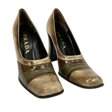 Load image into Gallery viewer, VTG Prada Square Toe Block Heel 37 Size 6.5
