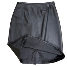 Load image into Gallery viewer, Vintage 90s Black Soft Genuine Leather Pencil Skirt Size 6/27
