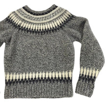 Load image into Gallery viewer, Vintage Fair Isle Virgin Wool Pullover Sweater Size Large

