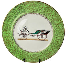 Load image into Gallery viewer, Imperial Salem 23 Karat Gold China Plate 10.75&quot; Antique Coach

