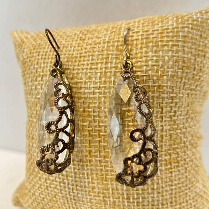 Elegant Faceted Teardrop Dangle Earrings 2
