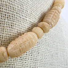 Load image into Gallery viewer, Vintage Ivory colored Hand-carved Necklace 15&quot;
