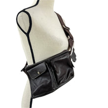 Load image into Gallery viewer, Roots Brown Leather Waist Bag

