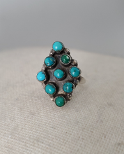 Load image into Gallery viewer, Vintage 925 Diamond Shaped Turquoise Snake Eye Ring Size 5
