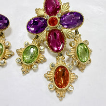 Load image into Gallery viewer, 80s 90s Gerard Yosca NY Large Bold Gold Statement Clip On Earrings
