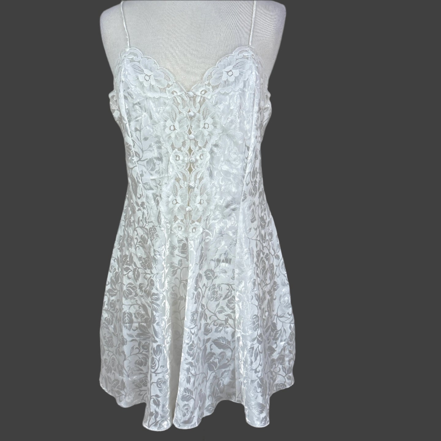 VTG White Satin & Lace Nighty Size Large