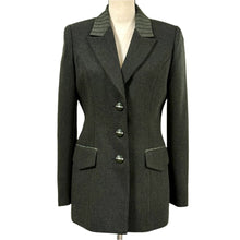 Load image into Gallery viewer, Vintage Structured Statement Wool Blazer Size 9
