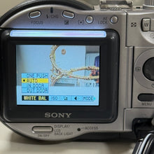 Load image into Gallery viewer, VTG 2000s Sony Mavica Digital Video Camera with Charger
