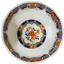 Load image into Gallery viewer, Vintage Japanese Imari Arita Porcelain Bowl Set of 2

