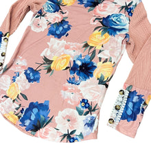Load image into Gallery viewer, Pink Floral Lace Patchwork Knitted Long Sleeve Top Size Medium

