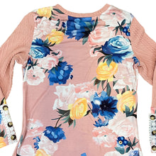 Load image into Gallery viewer, Pink Floral Lace Patchwork Knitted Long Sleeve Top Size Medium
