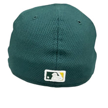 Load image into Gallery viewer, Oakland A&#39;s Elephant All Star 2014 Fitted Hat Green/Yellow Size 7 1/4
