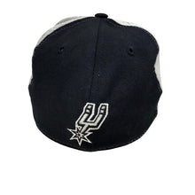 Load image into Gallery viewer, VTG San Antonio Spurs Fitted Cap Size 7 1/8
