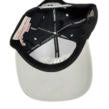 Load image into Gallery viewer, Mitchell &amp; Ness Los Angeles Kings Black &amp; Silver Script Snapback Hat
