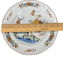 Load image into Gallery viewer, Wedgwood Lotus Dinner Plate 10&quot; Made in England
