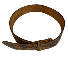 Load image into Gallery viewer, Vintage Tooled Leather Belt with Eagles Design Size 32
