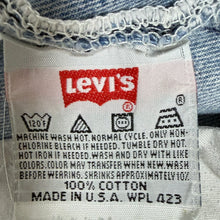 Load image into Gallery viewer, VTG 90s Levi's 501 Button Fly Jeans 30

