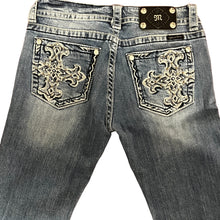 Load image into Gallery viewer, Miss Me Rhinestone Pockets Boot Cut Jeans Size 28&quot;
