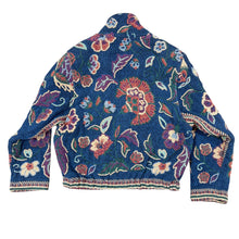 Load image into Gallery viewer, Vintage 90s Floral Woven Tapestry Cropped Jacket One Size
