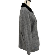Load image into Gallery viewer, Vintage Wool Tweed Jacket Size Medium Made in Ireland
