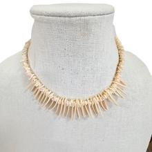 Load image into Gallery viewer, VTG 70s Boho  Fringe  Necklace with Barrel Clasp
