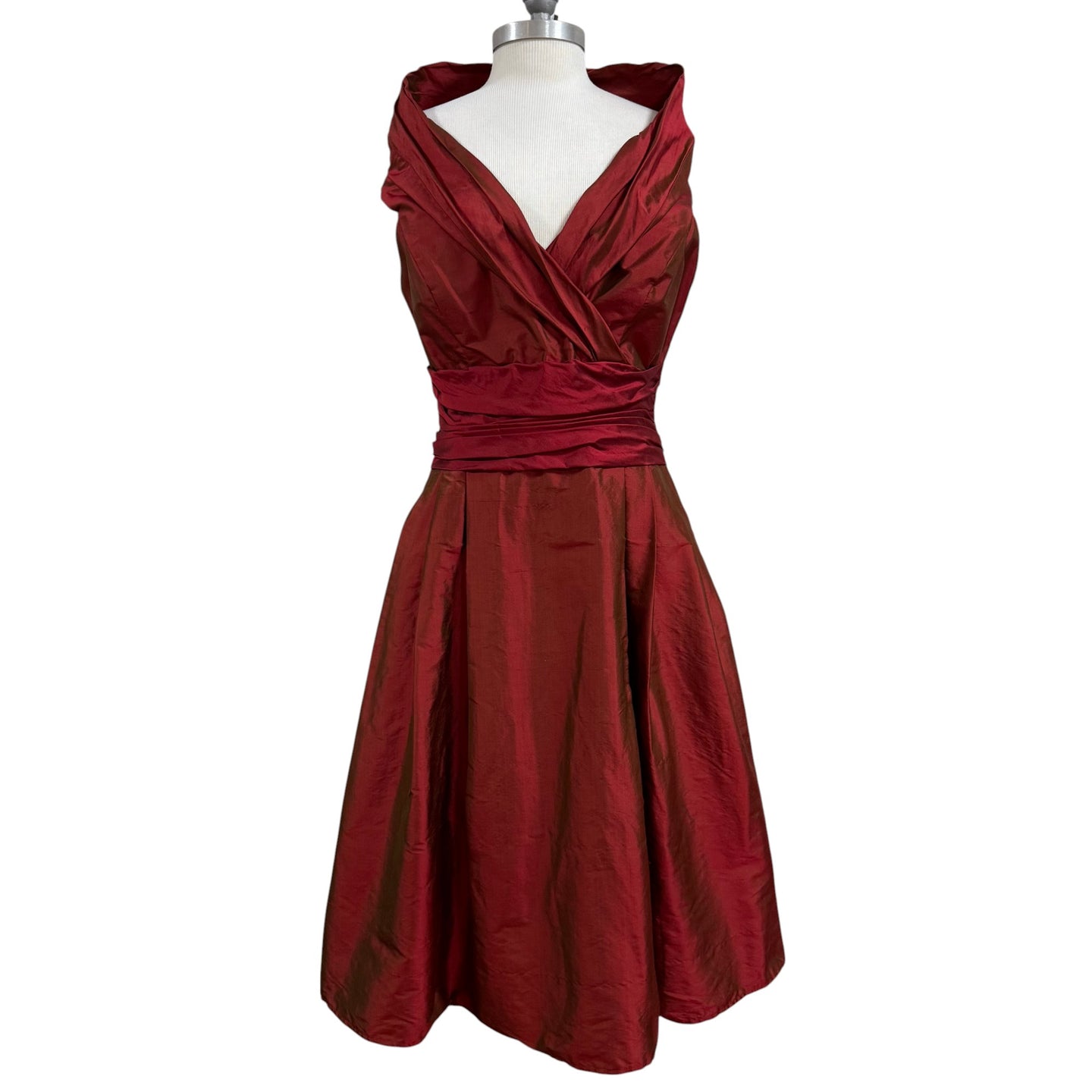 100% Silk V-Neck Fit-&-Flare Formal Dress Size 10