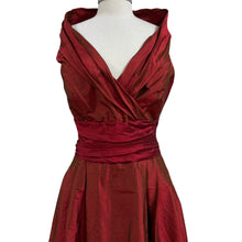 Load image into Gallery viewer, 100% Silk V-Neck Fit-&amp;-Flare Formal Dress Size 10

