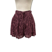 Load image into Gallery viewer, Michael Kors Muave Pleated Shorts Size 2
