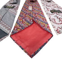Load image into Gallery viewer, Lot of 4 Vintage 1970s Men’s Wide Neckties
