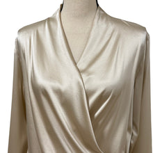 Load image into Gallery viewer, 100% Silk Champagne Blouse Size Small
