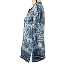 Load image into Gallery viewer, Blue 100% Silk Floral Tunic Top Size XS
