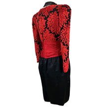 Load image into Gallery viewer, VTG 80s Diane Dickinson Saks Fifth Avenue Eyelash Clip Spot Dress Red Black Medium
