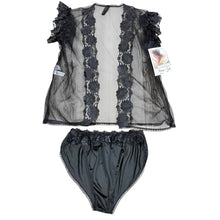 Load image into Gallery viewer, Alana Gale Vintage Nylon and Lace Trim Nightie Set Size Medium
