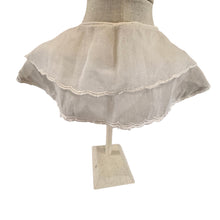 Load image into Gallery viewer, Vintage White Cotton Floral Embroidered Detachable Statement Collar
