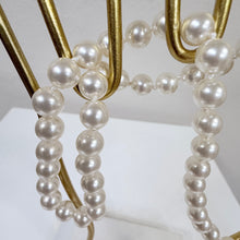 Load image into Gallery viewer, Vintage Hand-Knotted Simulated Pearl Strand Necklace 18"
