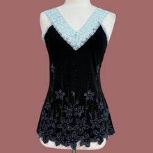 Load image into Gallery viewer, Y2K Floral Camisole with Lace Trim &amp; Sequin Size Large
