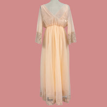 Load image into Gallery viewer, Vintage 1970s Peaches and Cream Nightgown &amp; Maxi Robe Set Small/Medium
