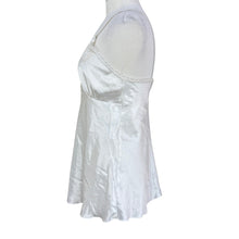Load image into Gallery viewer, VTG White Lace Baby Doll Nighty Set Size Small
