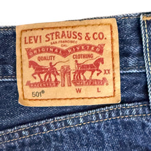 Load image into Gallery viewer, Levis 100% Cotton 501 Denim Cutoff Shorts Size 32
