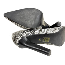 Load image into Gallery viewer, Jeffrey Campbell Ibiza Theodora Pump 8.5  Black White Splattered
