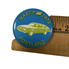 Load image into Gallery viewer, Vintage Schlitz Beer 1978 NAACP National Convention Pinback
