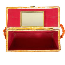 Load image into Gallery viewer, American Tramp Art Matchstick Box Purse
