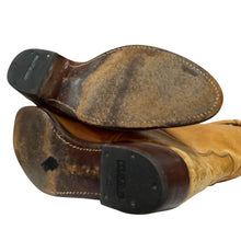 Load image into Gallery viewer, Vintage 70s Distressed Tan Leather Western Boots Size 10

