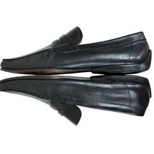Load image into Gallery viewer, Magnanni Black Leather Loafers Size 9
